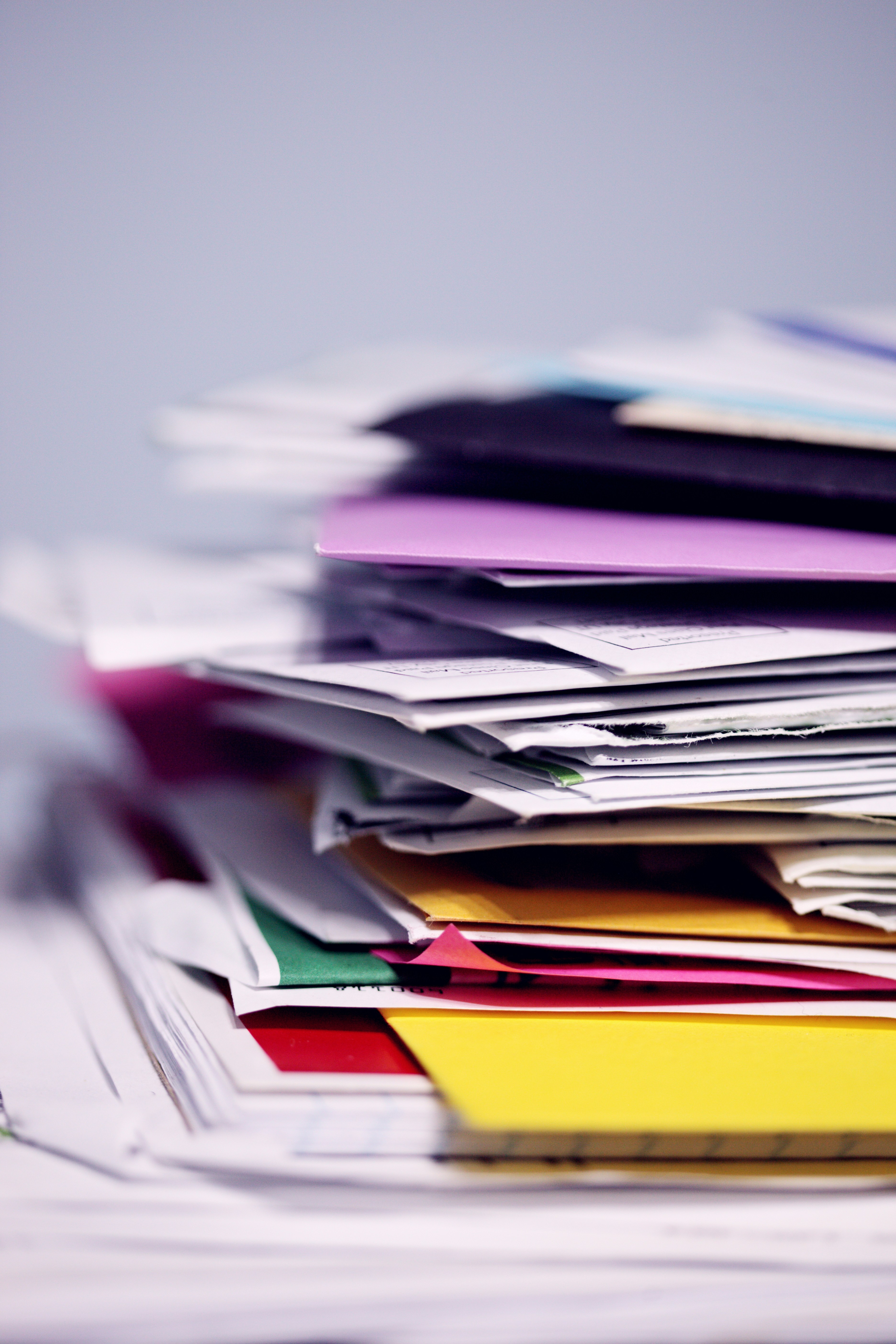 Why Clutter Builds Up Over Time (And Why It Feels So Heavy)